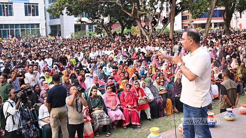 জনকর্মসূচির বিরোধিতাকারীদের ওপর ‘স্বৈরাচারের ভূত’ আছর করছে: প্রধানমন্ত্রী