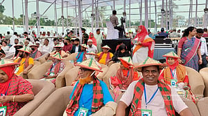 প্রধানমন্ত্রীর প্রতীক্ষায় টাঙ্গাইলবাসী