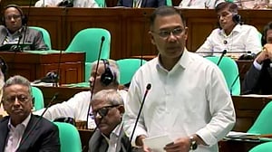 জ্বালানি সংকট: যৌথ কমিটি প্রস্তাব প্রধানমন্ত্রীর, সরকারি দলের ৫ জনের নাম ঘোষণা