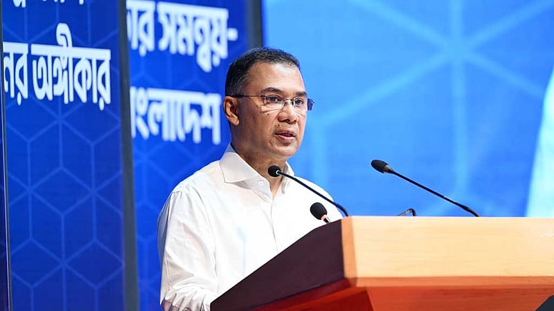 ‘প্রত্যাশিত বাংলাদেশ’ গড়তে দক্ষ প্রশাসন দেখতে চান প্রধানমন্ত্রী