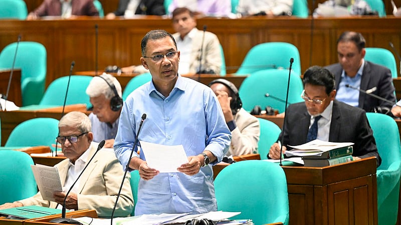 শ্রমবাজার ব্যবস্থাপনায় ‘এমপ্লয়মেন্ট এক্সচেঞ্জ সেন্টার’ করা হবে: সংসদে প্রধানমন্ত্রী