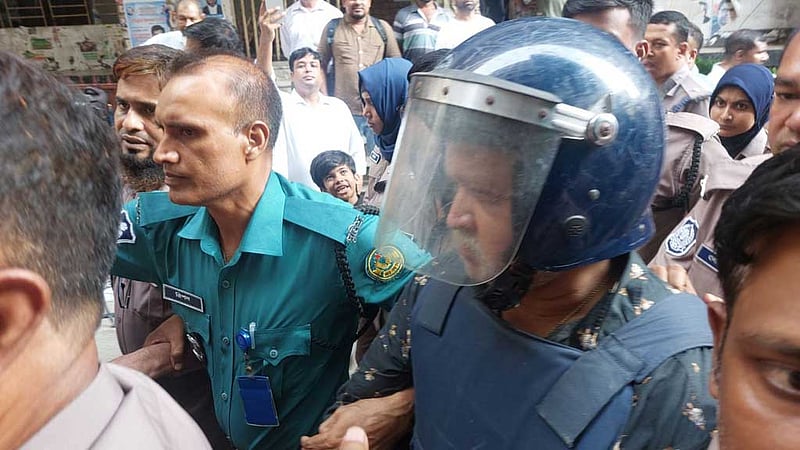 সালমান শাহ হত্যা মামলা: দায়রা আদালতেও জামিন মেলেনি ডনের