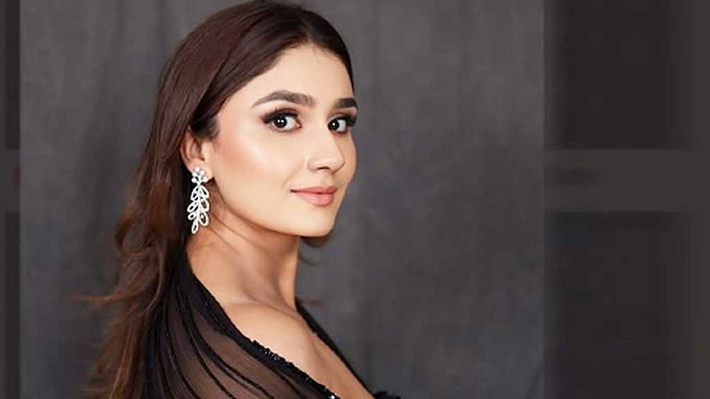 ট্রেনের ভেতরে ব্লেড নিয়ে হামলা: এই অন্তরা সেই অন্তরা নন