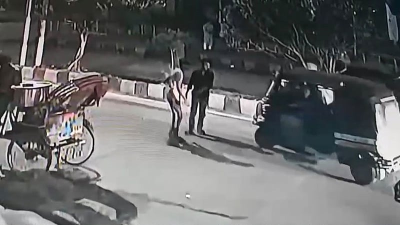 ছয় মাসে ৫ হামলা, চিকিৎসকদের সুরক্ষায় কী পদক্ষেপ সরকারের?