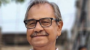 তৃণমূল নেতা আশিস বন্দ্যোপাধ্যায়ের ঝুলন্ত লাশ উদ্ধার