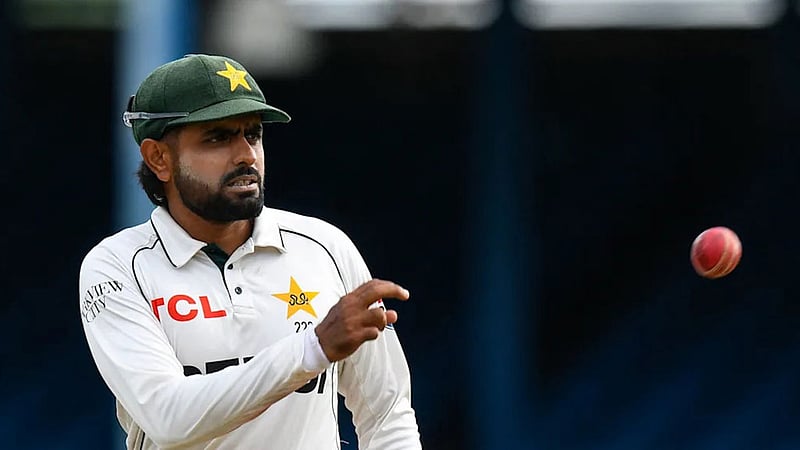ছিটকে গেলেন বাবর, পাকিস্তানের নেতৃত্বে সালমান