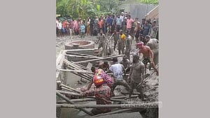 বাগেরহাটে সেপটিক ট্যাংকের দেয়াল ধসে নির্মাণ শ্রমিকের মৃত্যু