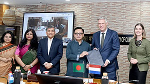 পোশাক খাতে রপ্তানি সক্ষমতা বাড়াতে নেদারল্যান্ডসের সঙ্গে সমঝোতা