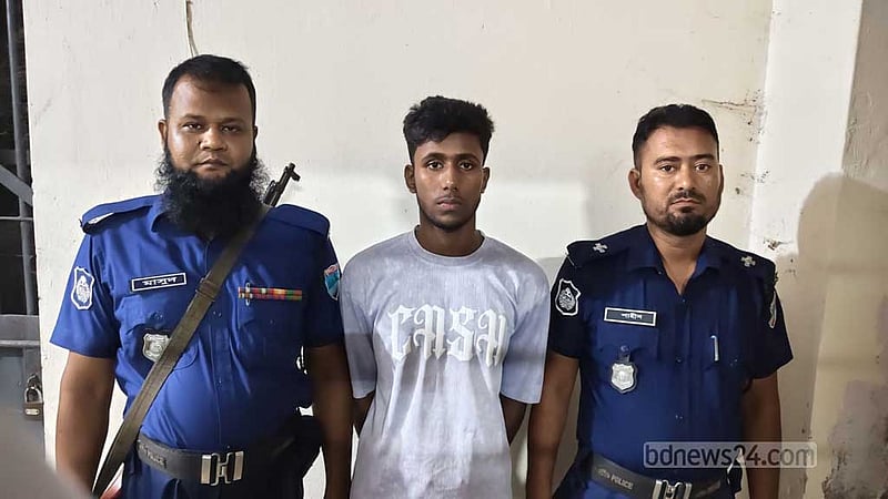 যশোরে বাড়ি থেকে ‘অপহৃত’ কিশোরী উদ্ধার, তরুণ গ্রেপ্তার
