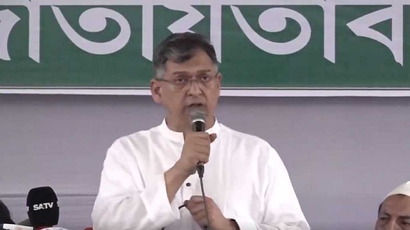 রাতারাতি ‘বৈপ্লবিক পরিবর্তন’ আশা করতে পারি না: আইনশৃঙ্খলা নিয়ে স্বরাষ্ট্রমন্ত্রী