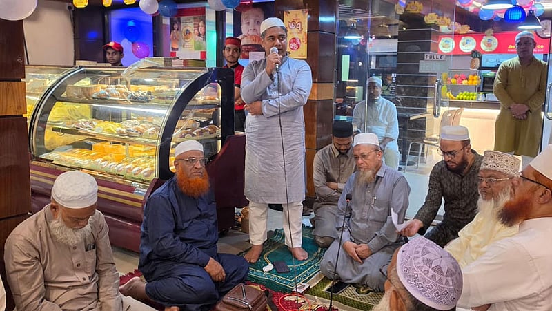 বনফুল গ্রুপের প্রতিষ্ঠাবার্ষিকী উদযাপন
