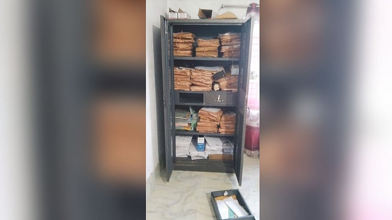ব্রাহ্মণবাড়িয়ায় এক রাতে ৩ এনজিওতে ডাকাতি, একজনকে কুপিয়ে জখম