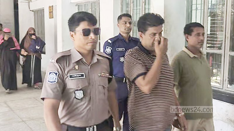 চাঁদপুরের স্বর্ণ ব্যবসায়ী পিন্টু দাস কারাগারে, স্বজনদের জিম্মায় স্ত্রী-সন্তান