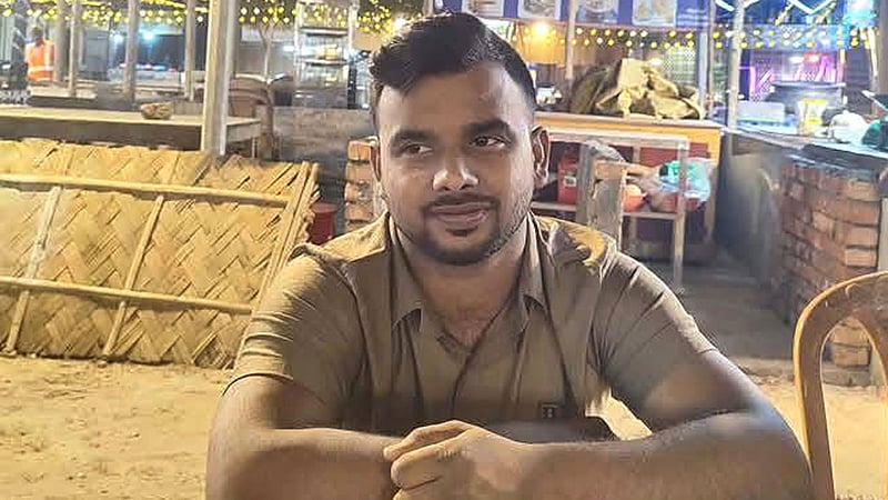 ‘দোযখ আর জাহান্নামে তফাৎ কি মাসুদ স্যার’: এসপিকে নিয়ে সন্ত্রাসী রায়হানের পোস্ট