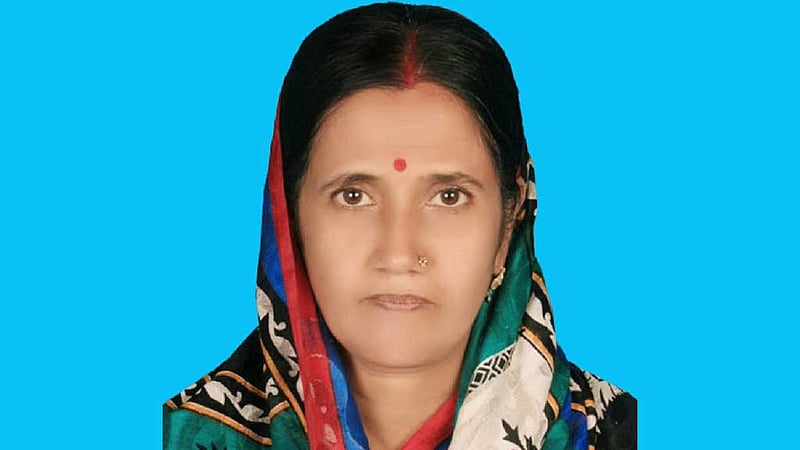 কুমিল্লায় নারীর লাশ উদ্ধার, ছেলের দাবি পিটিয়ে হত্যা