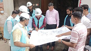 আইন না মানায় কুমিল্লায় ৪ ভবনের নির্মাণ কাজ বন্ধ