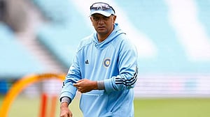 ‘ফাইনালের দৌড়ে কিছুটা পিছিয়ে পড়েছে ভারত’