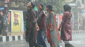 শ্রাবণের বৃষ্টিতে আনন্দ-দুর্ভোগ