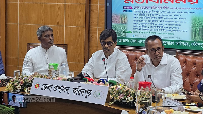 পরিকল্পিতভাবে সারের সংকট তৈরি করে দাম বাড়ানো হচ্ছে: কৃষিমন্ত্রী