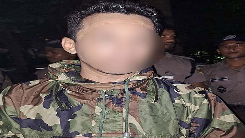 ঢাকায় ডিজিএফআইয়ের ভুয়া কর্মকর্তা গ্রেপ্তার