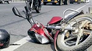 ফরিদপুরে বোনের বিয়ে শেষে ফেরার পথে প্রাণ গেল প্রবাসীর