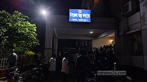 ফরিদপুরে রাস্তা পার হওয়ার সময় বাইকের ধাক্কা, চালক-পথচারী নিহত