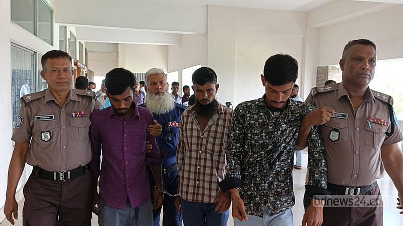 ফরিদপুরে স্কুলছাত্রীকে দলবেঁধে ধর্ষণ ও ভিডিও ধারণ: ৩ জনের যাবজ্জীবন