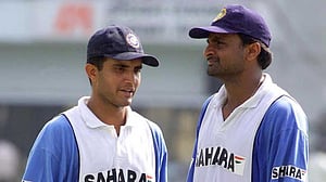 টস-কাণ্ডে সৌরভকে কয়েক ম্যাচ নিষিদ্ধ করতেন শ্রীনাথ