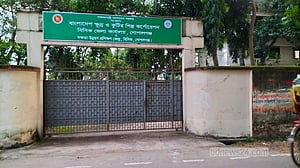 লোডশেডিং: গোপালগঞ্জ বিসিক শিল্পনগরীতে উৎপাদন নেমেছে অর্ধেকে