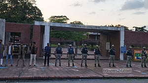 বঙ্গবন্ধুর মৃত্যুবার্ষিকী: গোপালগঞ্জে ৫ প্লাটুন বিজিবি মোতায়েন