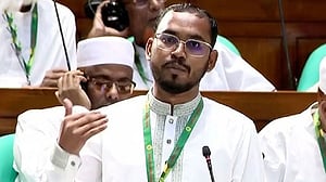 হান্নান মাসউদের এমপি পদ শূন্য ঘোষণার দাবিতে রিট আবেদন