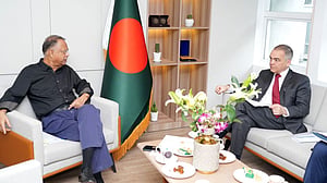 জ্বালানি সহযোগিতা নিয়ে মার্কিন কর্মকর্তার সঙ্গে জ্বালানিমন্ত্রীর বৈঠক