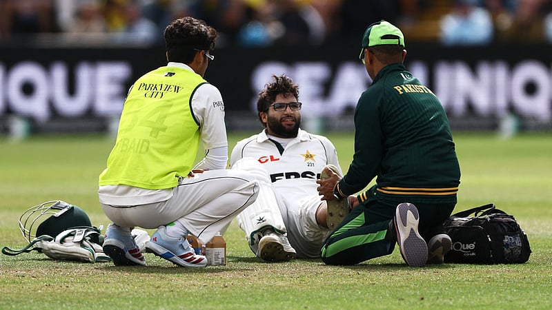 লর্ডসে চোটের ‘ভান’ করেছেন ইমাম, অভিযোগ পাকিস্তানের সাবেক নির্বাচকের