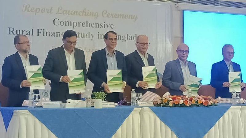 ক্ষুদ্রঋণের দ্বারস্থ হয় গ্রামের ৪৮% পরিবার: গবেষণা