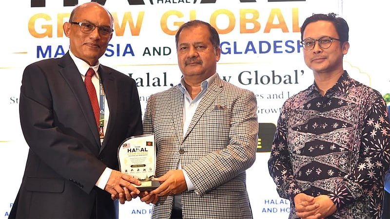 হালাল খাবার এখন বিশ্ব খাদ্য সংস্কৃতির গুরুত্বপূর্ণ অনুষঙ্গ: তথ্যমন্ত্রী
