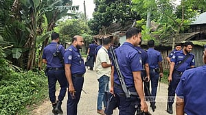 ঝিনাইদহে আধিপত্য বিস্তারের সংঘর্ষে আহত ১০