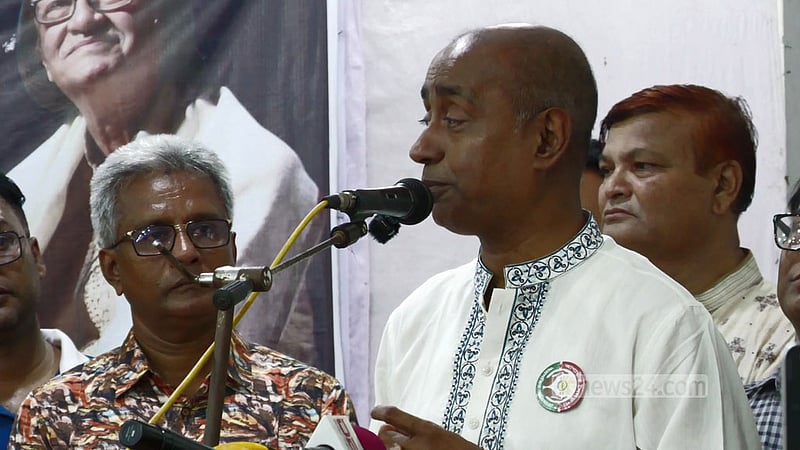 শেখ হাসিনা দেশে ফিরলে আইনি পথেই কারাগারে যাবেন: আইনমন্ত্রী