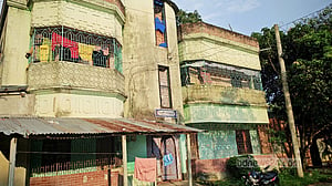 আওয়ামী লীগ নেতার বাড়ি দখলের অভিযোগে বিএনপি নেতা বহিষ্কার