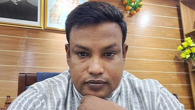কুড়িগ্রামে গ্রেপ্তার এড়াতে বাসার ছাদ থেকে লাফিয়ে আহত আওয়ামী লীগ নেতা