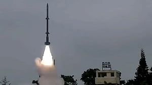 আকাশ প্রতিরক্ষা ব্যবস্থায় স্বনির্ভরতার পথে আরও অগ্রগতি ভারতের