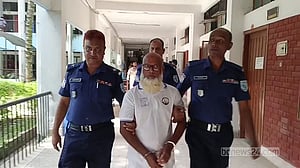 লালমনিরহাটে সৎ মেয়েকে ধর্ষণের দায়ে বাবার যাবজ্জীবন