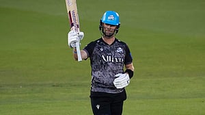 টানা ৪ সেঞ্চুরিতে সাঙ্গাকারার পাশে ইংলিশ ব্যাটসম্যান