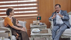 তথ্যমন্ত্রীর সঙ্গে জাতিসংঘে বাংলাদেশ মনোনীত স্থায়ী প্রতিনিধির সাক্ষাৎ