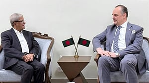 রাষ্ট্রপতি ফখরুলকে মার্কিন দূতাবাসের অভিনন্দন