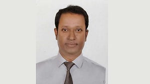 মঈনুলকে সরিয়ে সওজের প্রধান প্রকৌশলীর দায়িত্বে মনিরুজ্জামান