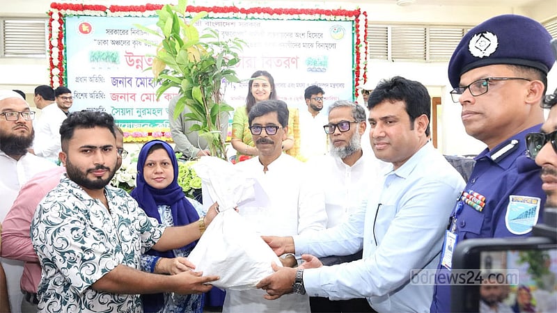 চাহিদার চেয়ে বহুগুণ বেশি সার মজুদ আছে: কৃষিমন্ত্রী