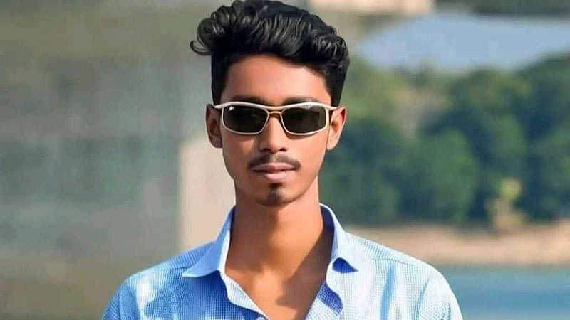 নড়াইলে ইয়াবা সেবনের ভিডিও ভাইরাল, ছাত্রদল নেতা বহিষ্কার
