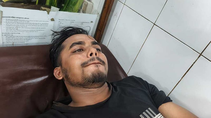 ‘লোডশেডিং নিয়ে লেখা শেয়ার করায়’ তরুণকে মারধর, মুক্তিপণ আদায়ের অভিযোগ