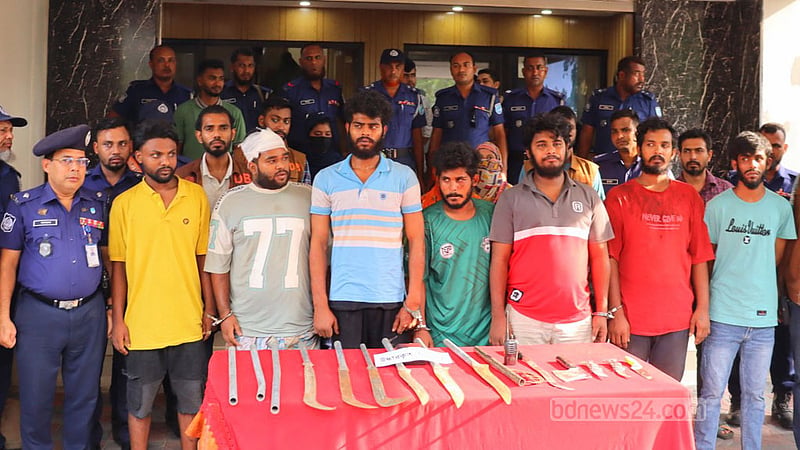 ইসলামী যুব আন্দোলনের নেতা খুন: ‘সিফাত বাহিনী’র প্রধানসহ ১১ জন রিমান্ডে