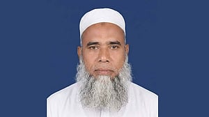 নেত্রকোণায় শিক্ষিকাকে ‘চড়-থাপ্পড়’: ভারপ্রাপ্ত প্রধান শিক্ষক সাময়িক বরখাস্ত